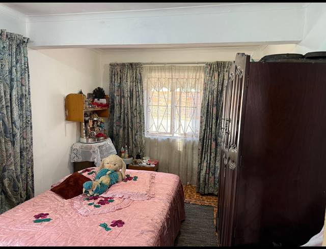 2 BEDROOM FREEHOLD FOR SALE IN BONELA